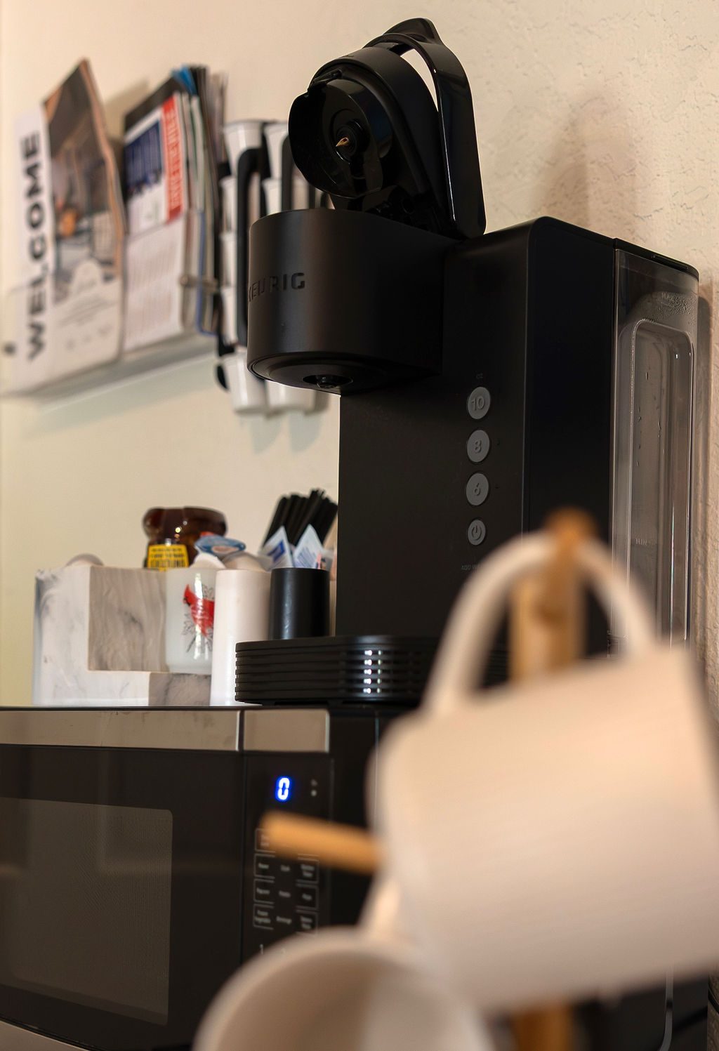 Kitchenette + dining nook